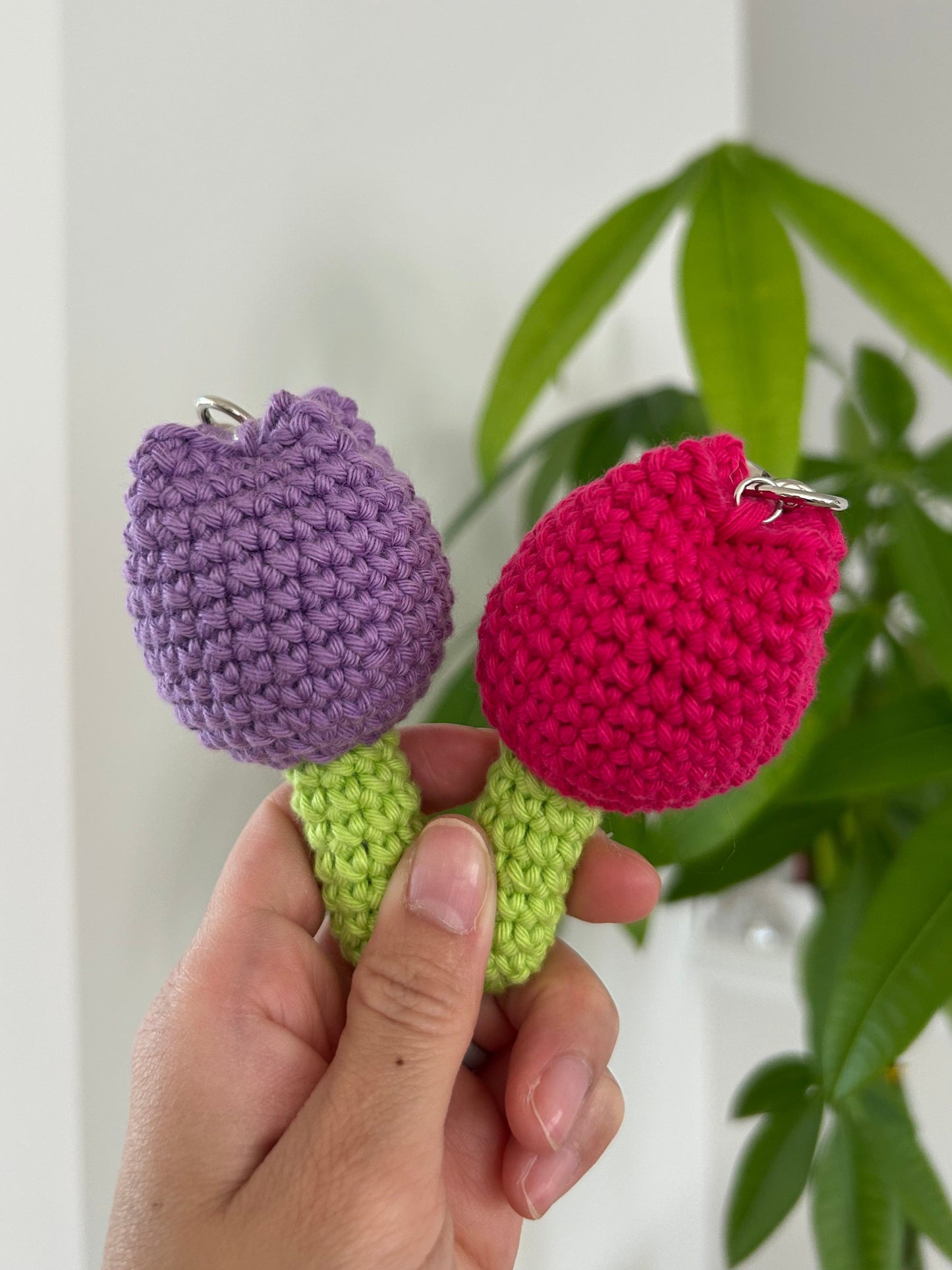 Tulip Plushie Keychain (Vibrant)