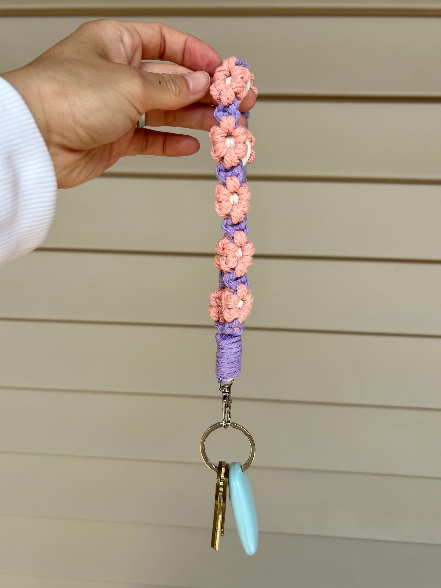 Macramé Daisy Wristlets